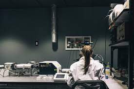 LabTech Supply Company Releases New Guide Revealing Crucial Considerations When Planning A Custom Lab Table